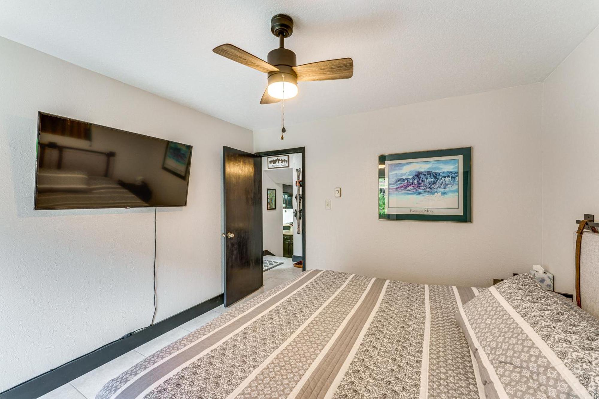 Angel Fire Mountain Condo Steps To Ski Resort! Exterior photo